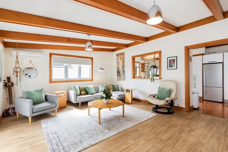 Photo of property in 10 Maranui Avenue, Point Chevalier, Auckland, 1022