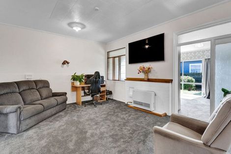 Photo of property in 41 Grey Street, Normanby, Hawera, 4614