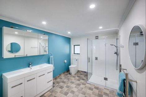 Photo of property in 63 Le Quesne Road, Bay View, Napier, 4104