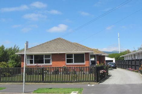 Photo of property in 112 Sparks Road, Hoon Hay, Christchurch, 8025
