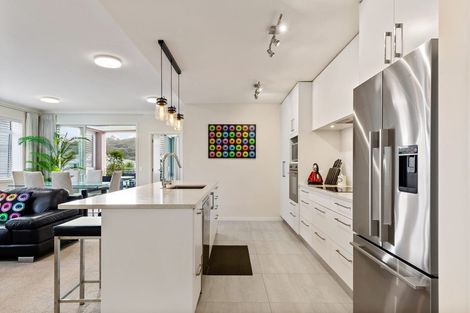 Photo of property in 80 Panorama Heights, Orewa, 0931