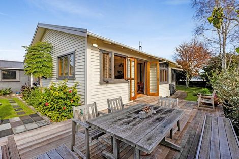 Photo of property in 37 Ballance Street, Lower Vogeltown, New Plymouth, 4310