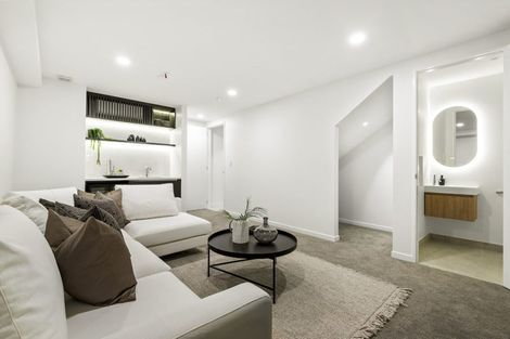 Photo of property in 44 Waitai Close, Long Bay, 0630