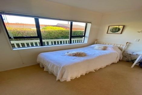 Photo of property in 36 Caithness Place, Farm Cove, Auckland, 2012