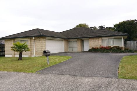 Photo of property in 6 Magee Place, East Tamaki Heights, Auckland, 2016