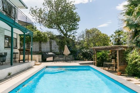 Photo of property in 2 Ewan Place, Taradale, Napier, 4112