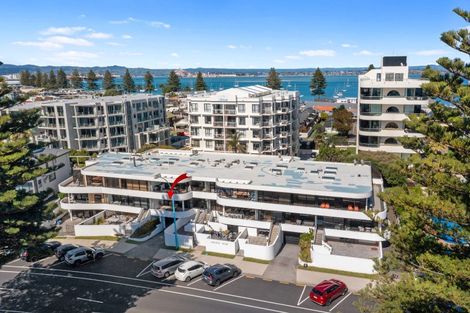 Photo of property in 10 Marine Parade, Mount Maunganui, 3116