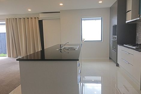 Photo of property in 18 Treestump Road, Takanini, 2112