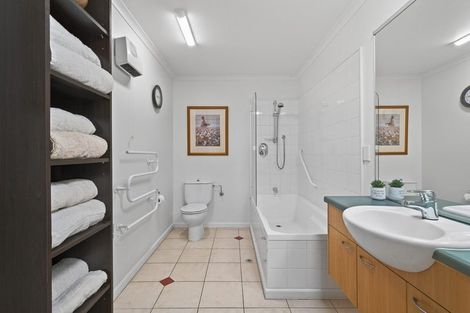 Photo of property in 2/2 Sixth Avenue, Tauranga, 3110