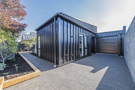 Photo of property in 68a Wai-iti Terrace, Bryndwr, Christchurch, 8052