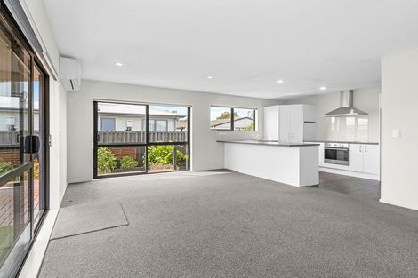 Photo of property in 88a Smith Street, Woolston, Christchurch, 8062