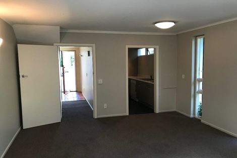 Photo of property in 2/4 Maidstone Road, Ilam, Christchurch, 8041