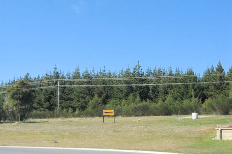 Photo of property in 14 Marshall Close, Motuoapa, 3382