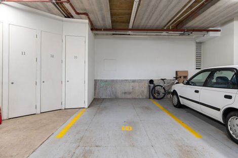 Photo of property in 9/80 Salamanca Road, Kelburn, Wellington, 6012