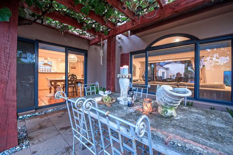 Photo of property in 80 Karewa Parade, Papamoa Beach, Papamoa, 3118