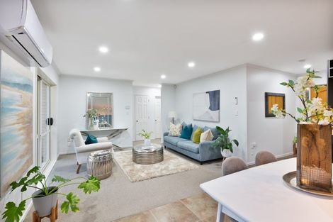 Photo of property in 38c Hetherington Road, Ranui, Auckland, 0612