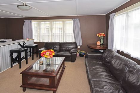 Photo of property in 123 Cole Street, Masterton, 5810