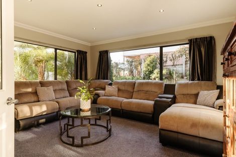 Photo of property in 22 Talbot Place, Welcome Bay, Tauranga, 3112