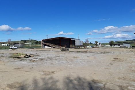 Photo of property in 42 Waikawa Road, Owaka, 9535