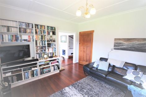 Photo of property in 181 Melbourne Road, Island Bay, Wellington, 6023