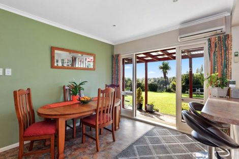 Photo of property in 53 Montgomery Crescent, Bader, Hamilton, 3206