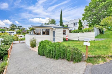 Photo of property in 76 Matipo Road, Mairangi Bay, Auckland, 0630