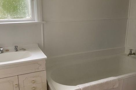 Photo of property in 34 Roseness Street, Palmerston, 9430