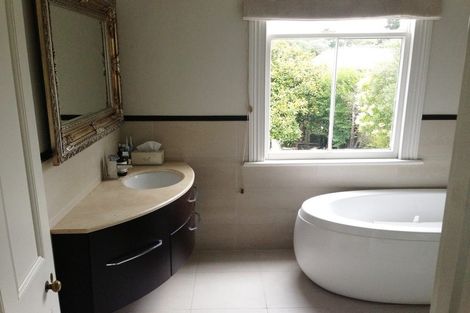 Photo of property in 31 Brighton Road, Parnell, Auckland, 1052