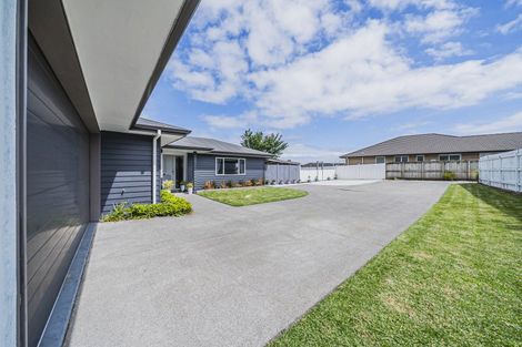 Photo of property in 28a Jules Crescent, Bell Block, New Plymouth, 4312