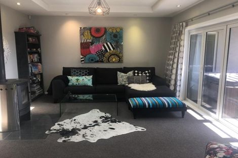 Photo of property in 133 Endeavour Drive, Whitby, Porirua, 5024