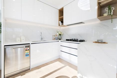 Photo of property in 19a Ervine Place, Bucklands Beach, Auckland, 2014