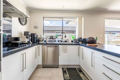 Photo of property in 45 El Questro Drive, Papamoa, 3118