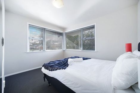 Photo of property in 15 Larne Avenue, Pakuranga Heights, Auckland, 2010