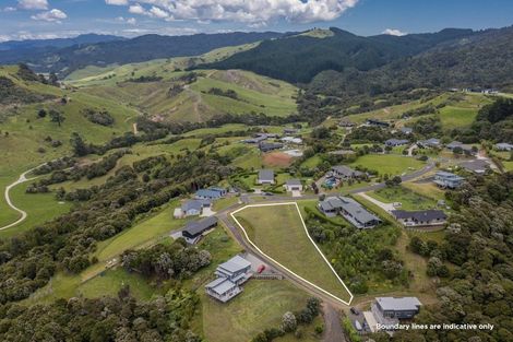 Photo of property in 5 Tironui Place, Whitianga, 3510