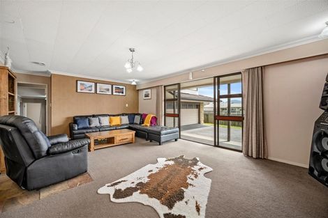 Photo of property in 17 Te Ana Place, Lynmore, Rotorua, 3010