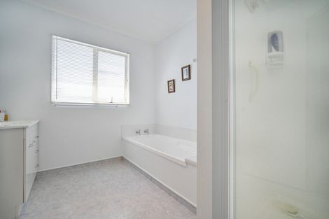 Photo of property in 903a Victoria Street, Parkvale, Hastings, 4122
