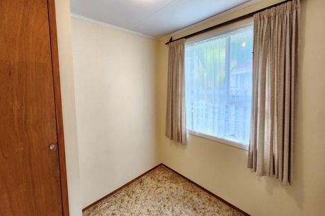 Photo of property in 14a Brixham Place, Merrilands, New Plymouth, 4312