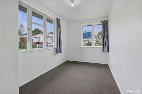 Photo of property in 141 Castor Crescent, Cannons Creek, Porirua, 5024