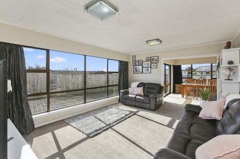 Photo of property in 323 Mangorei Road, Merrilands, New Plymouth, 4312