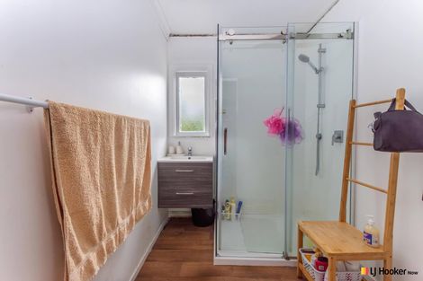 Photo of property in 34 Old Wairoa Road, Papakura, 2110