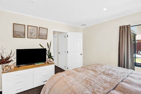 Photo of property in 22 Cedar Drive, Paraparaumu Beach, Paraparaumu, 5032