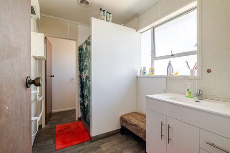 Photo of property in 668b Pioneer Highway, Highbury, Palmerston North, 4412