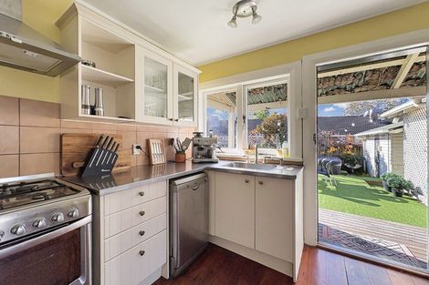 Photo of property in 17 Fow Street, Hamilton Central, Hamilton, 3204