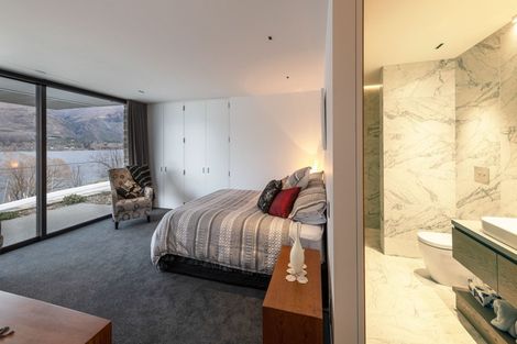 Photo of property in 4 Bay Rise, Wanaka, 9305