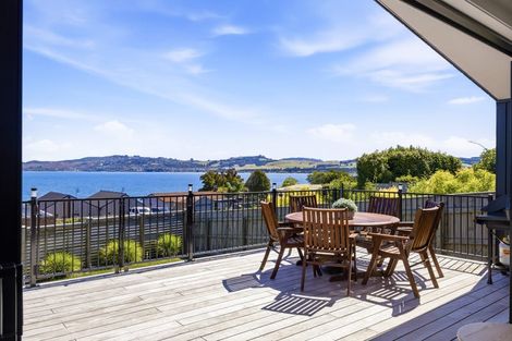 Photo of property in 184a Lake Terrace, Hilltop, Taupo, 3330