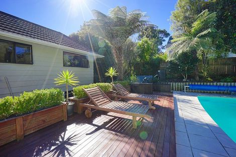 Photo of property in 16 Blundell Place, Chatswood, Auckland, 0626