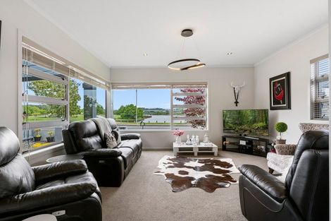 Photo of property in 21 Lakeview Quay, Pyes Pa, Tauranga, 3112