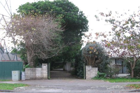 Photo of property in 335 Te Moana Road, Waikanae, 5036