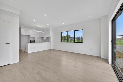 Photo of property in 1 Faithful Drive, Karaka, Papakura, 2113