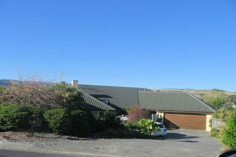 Photo of property in 14 Petrel Lane, Whitby, Porirua, 5024